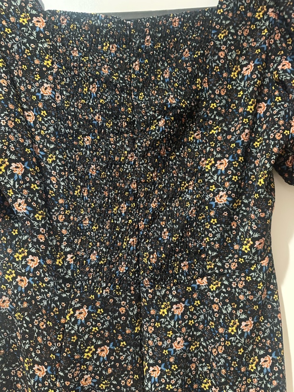 NWT  French Connection Black Floral Square-Neck Puff Sleeve Mini Dress - Picture 4 of 5